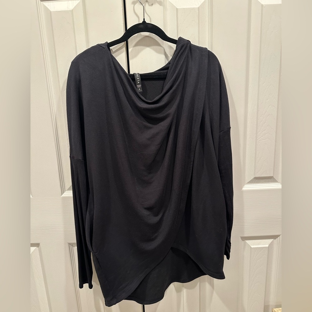 Athleta Women’s Black Purana Wrap Hooded Sweatshirt.